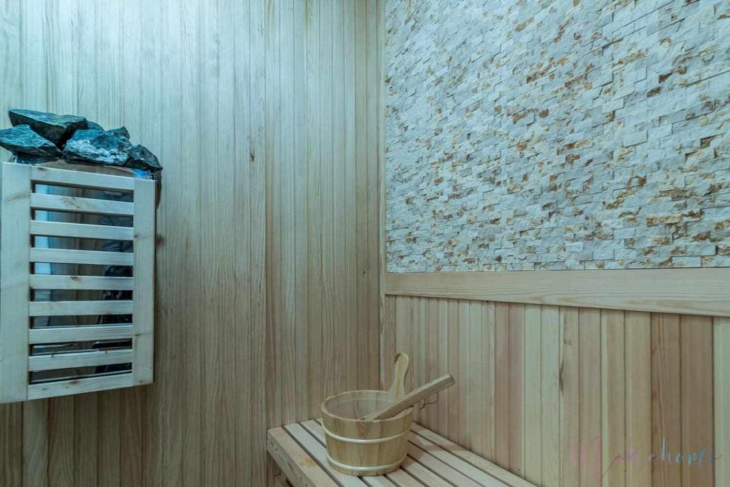 Lujo A Tu Alcance Con Spa Y Garaje Pleno Centro Huelva Kültér fotó